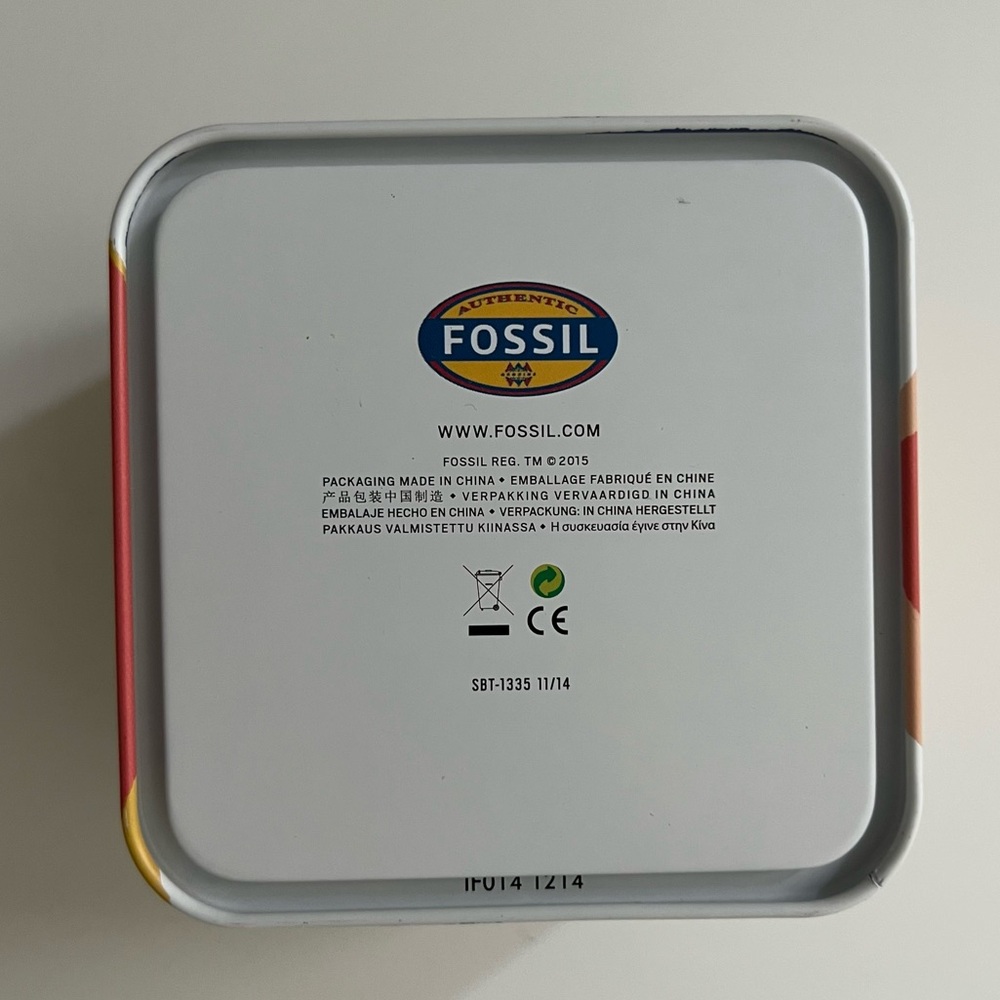 Fossil Multicolor Tin Box - Picture 6 of 6